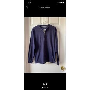 Lot of 3 Men’s long-sleeve Hanes Beefy Tee size M in excellent used condition